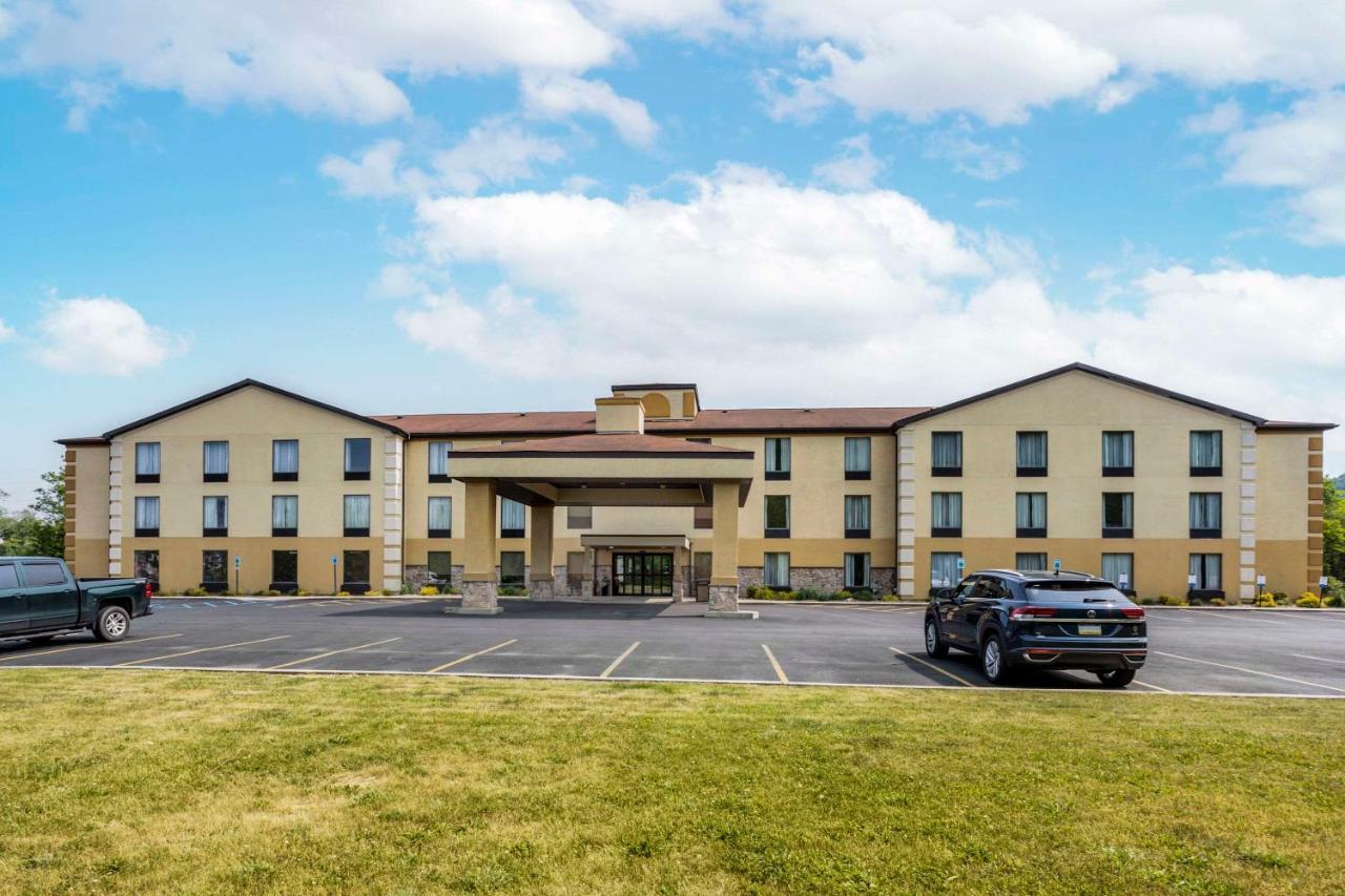 Comfort Inn Хантингдон Экстерьер фото
