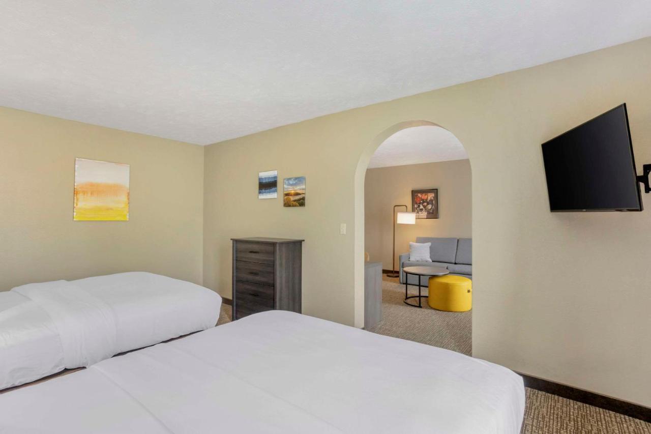 Comfort Inn Хантингдон Экстерьер фото