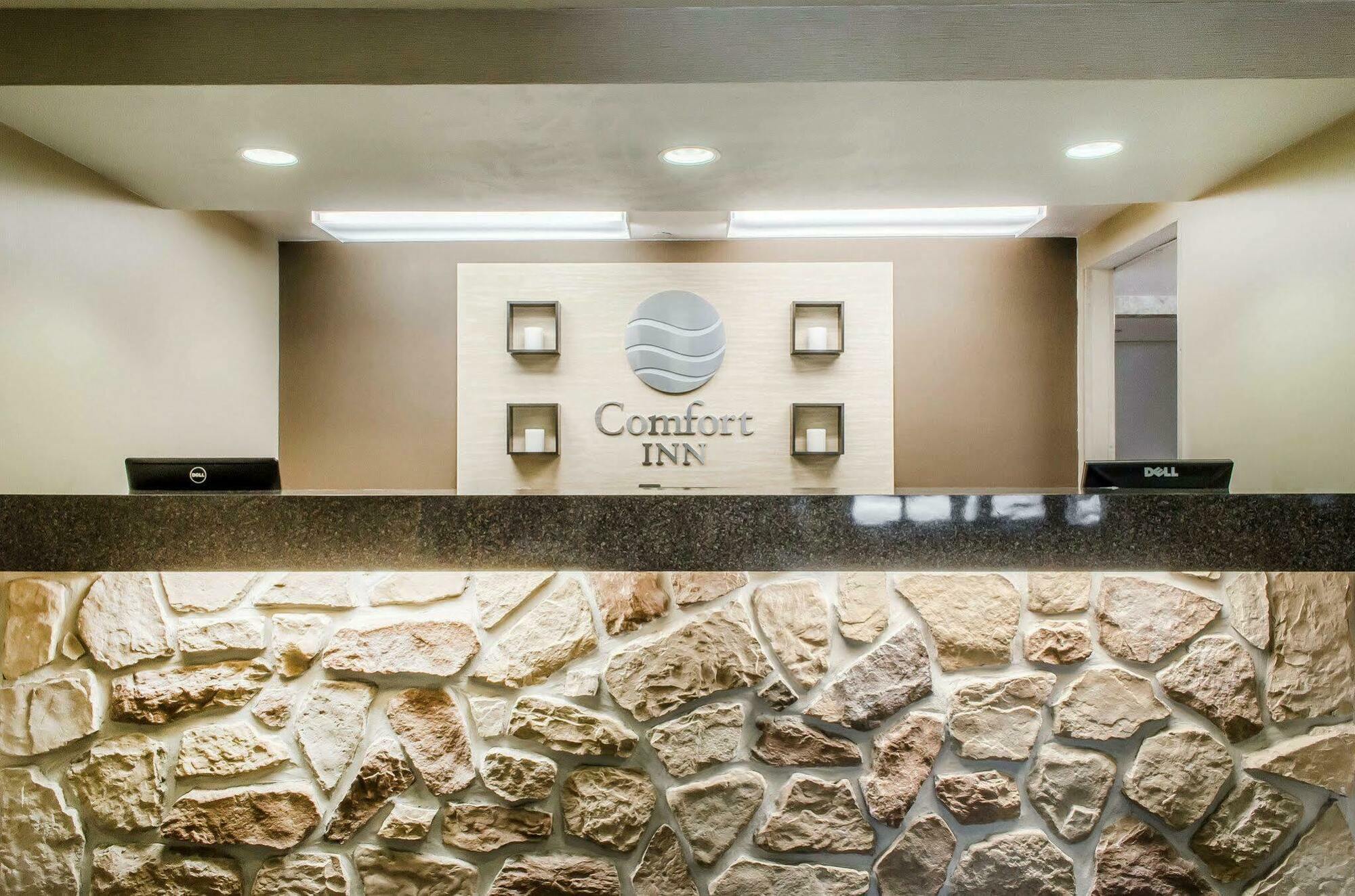 Comfort Inn Хантингдон Экстерьер фото